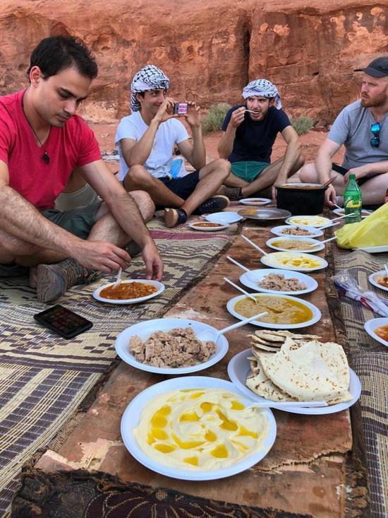Wadi Rum Budget Camp Eksteriør billede